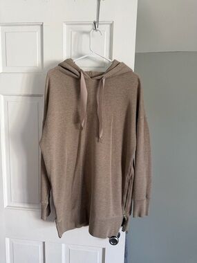 Aerie Taupe/ Brown Oversized Hoodie w/ Ribbon